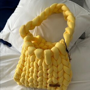 Braided Chunky Knit Shoulder Bag in Yellow